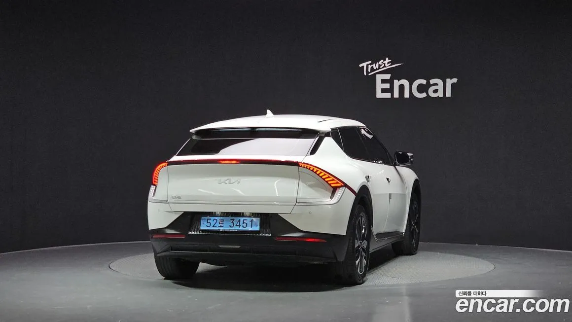 Kia EV6 — фото 4
