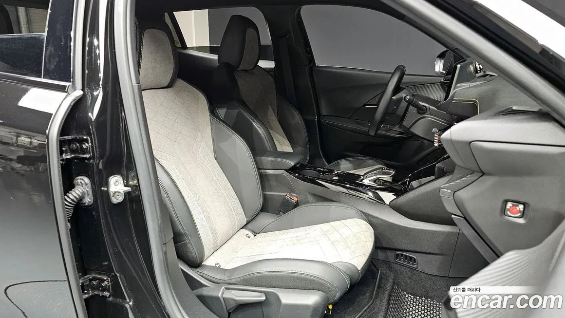 Peugeot 2008 2021 из KR, фото 10
