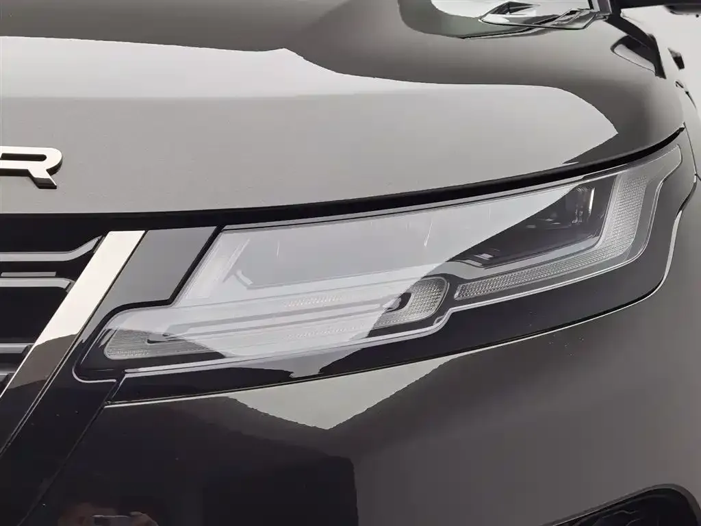 Land Rover Evoque PHEV 2024 из CN, фото 7