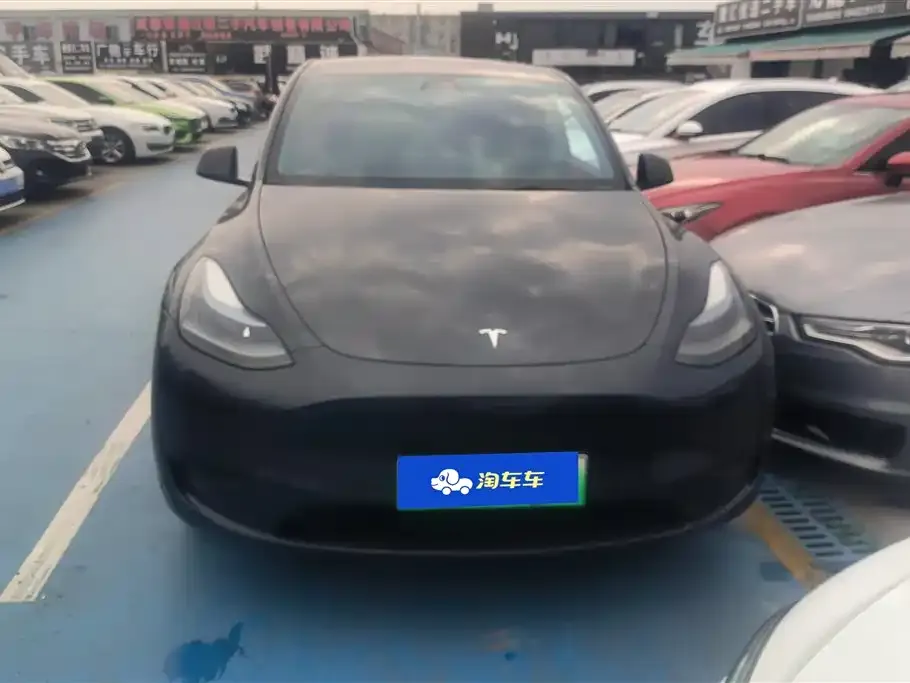 Tesla Model Y 2024 из CN, фото 2