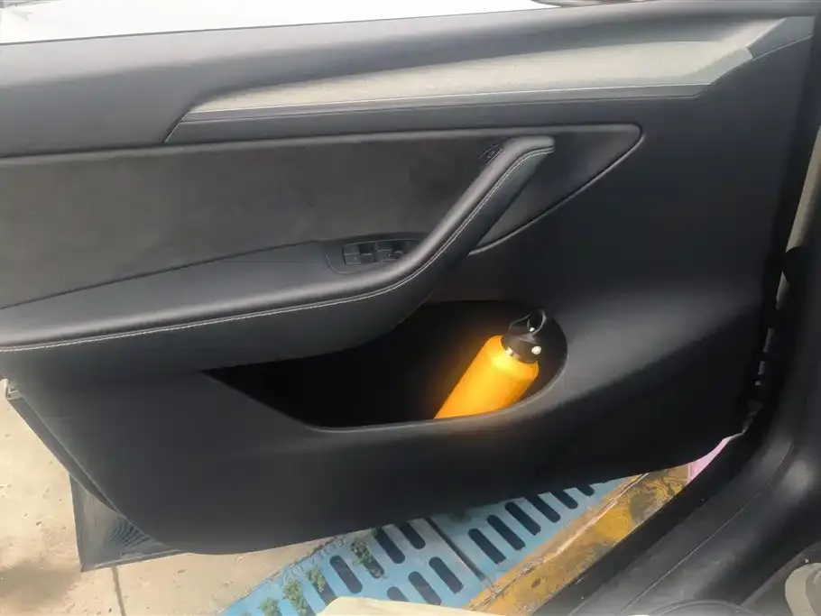 Tesla Model Y 2024 из CN, фото 7