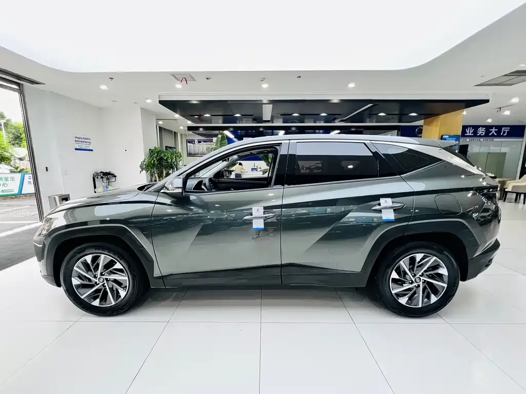 Hyundai Tucson 2022 из CN, фото 5