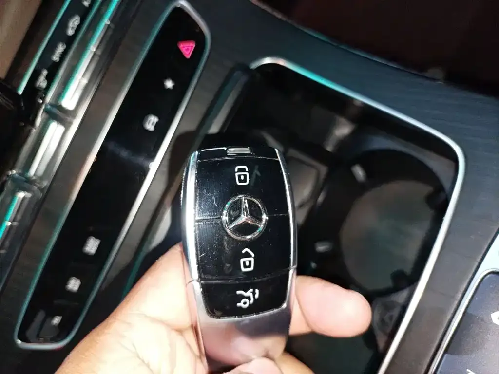 Mercedes-Benz E-Class 2021 из CN, фото 9