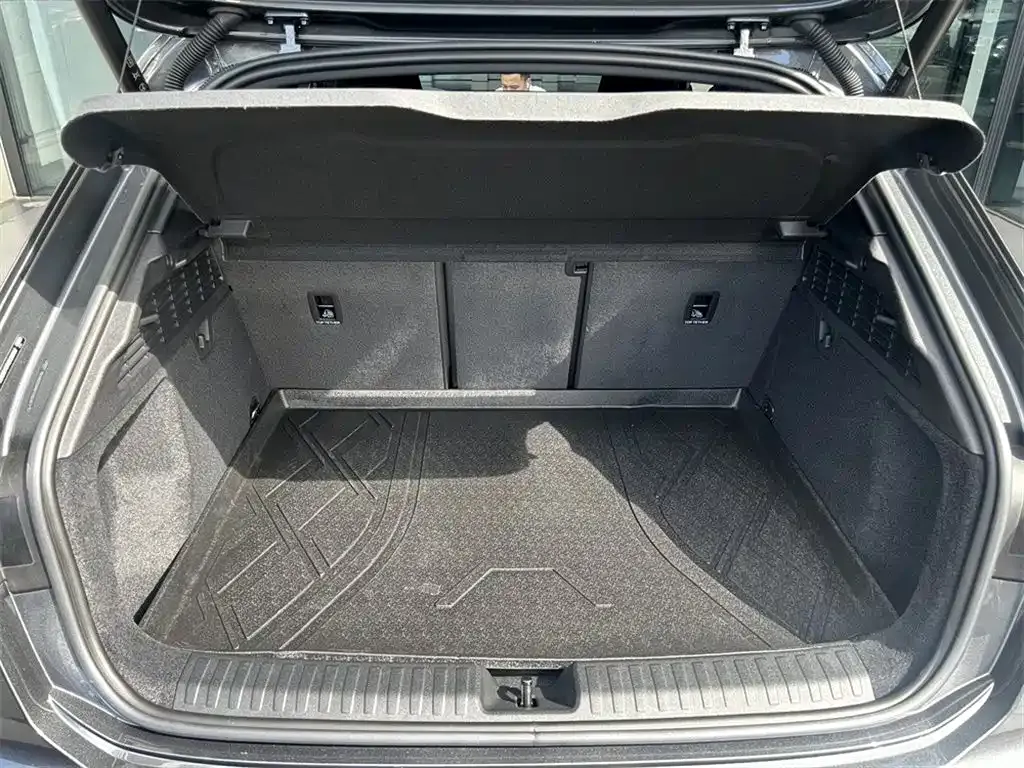 Audi A3 2024 из CN, фото 9