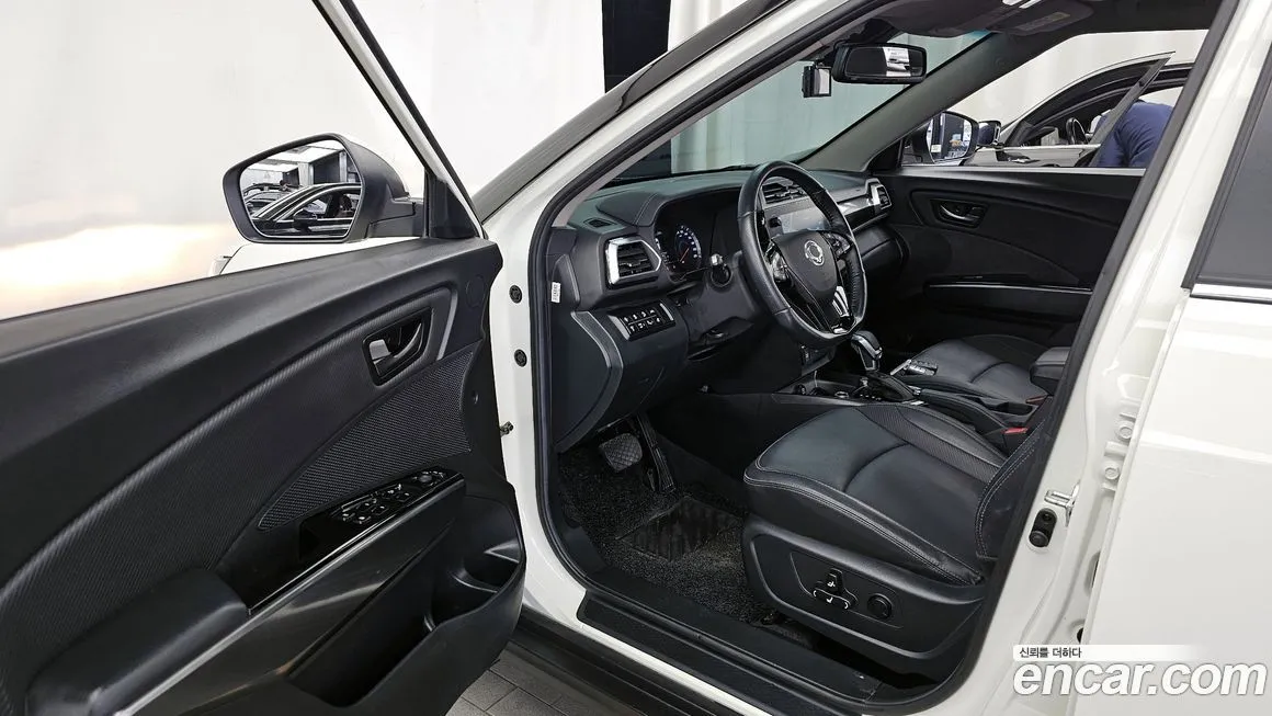 KG Mobility (Ssangyong) TIBOLI 2024 из KR, фото 10