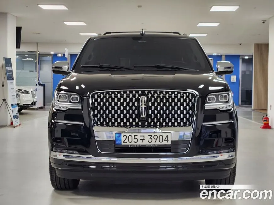 Lincoln Navigator 2023 из KR, фото 3