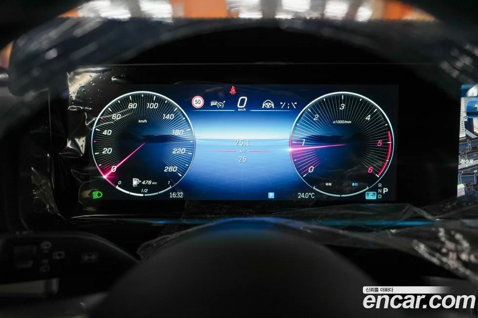 Mercedes-Benz G-Class 2025 из KR, фото 3