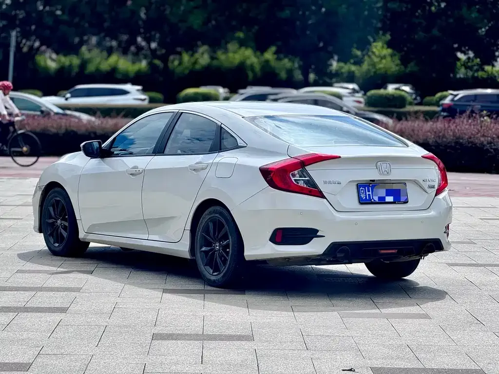 Honda Civic 2021 из CN, фото 4