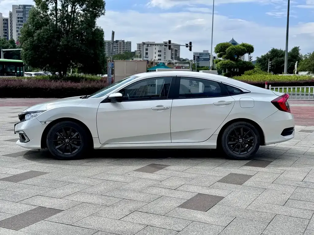 Honda Civic 2021 из CN, фото 7