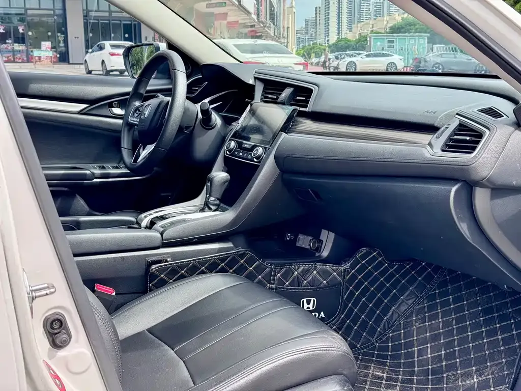 Honda Civic 2021 из CN, фото 8