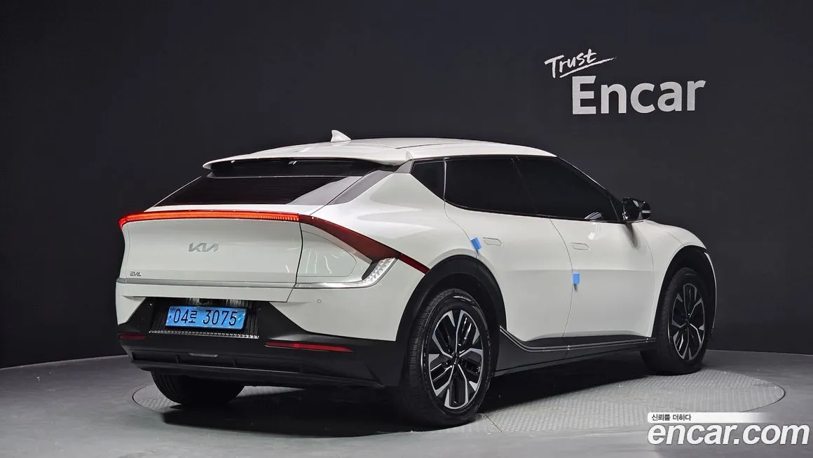 Kia EV6 — фото 2