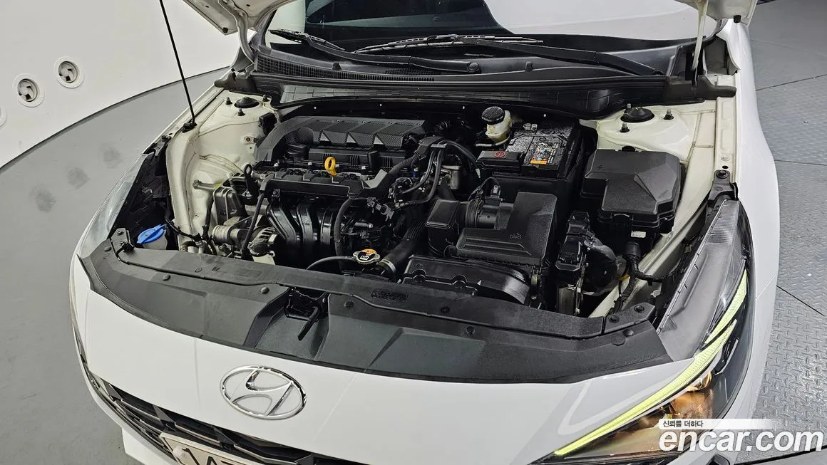 Hyundai AVANTE — фото 6