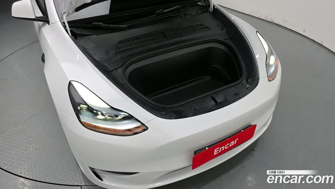 Tesla Model Y 2024 из KR, фото 6