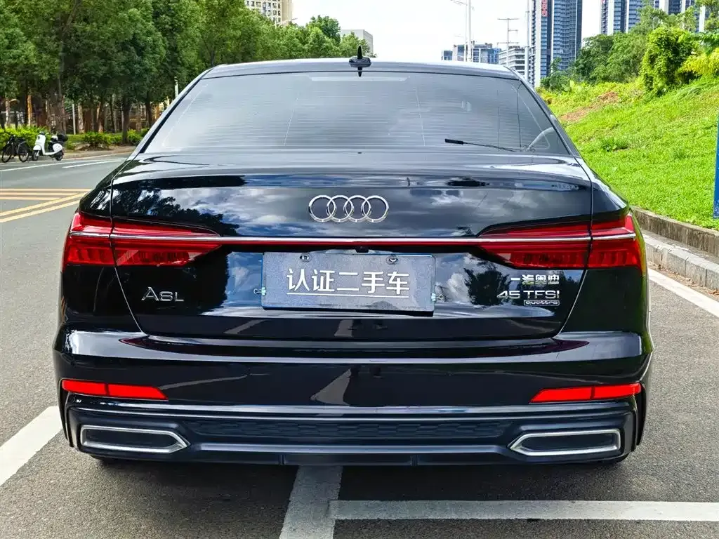 Audi A6L 2021 из CN, фото 6