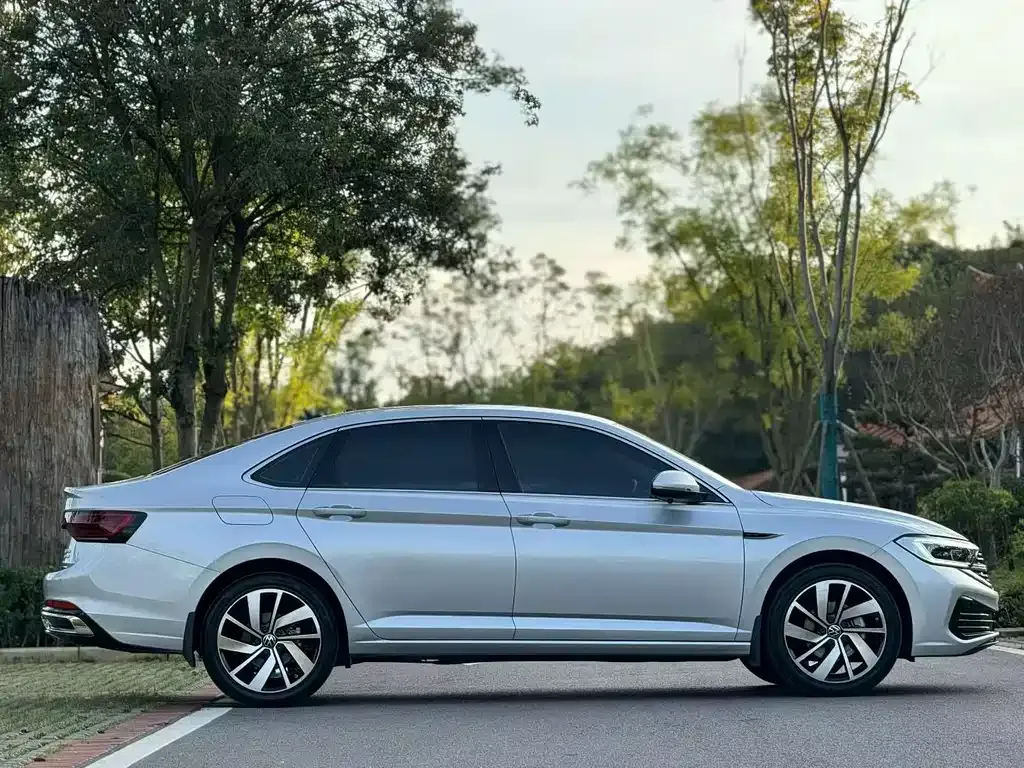 Volkswagen Sagitar 2023 из CN, фото 8