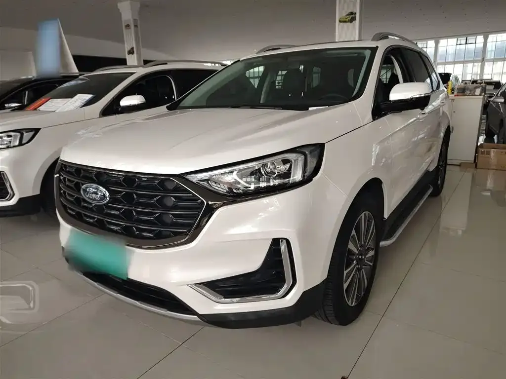 Ford Edge 2022 из CN, фото 1