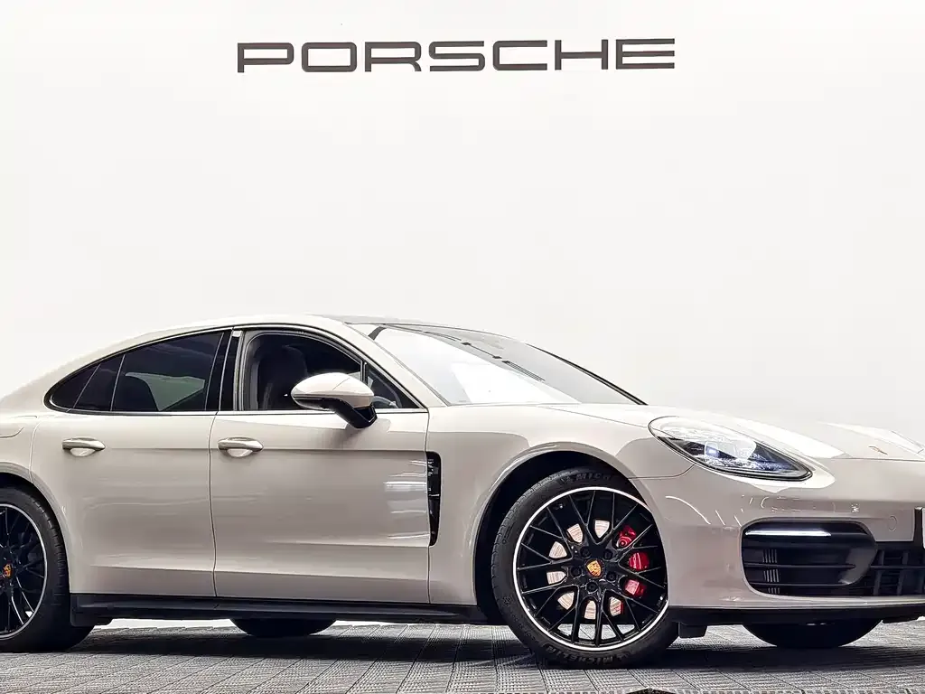 Porsche Panamera 2022 из CN, фото 1
