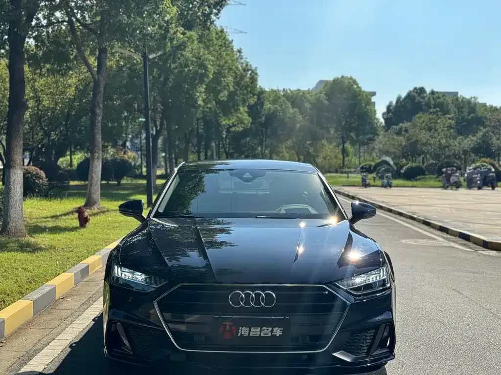 Audi A7 2021 из CN, фото 2