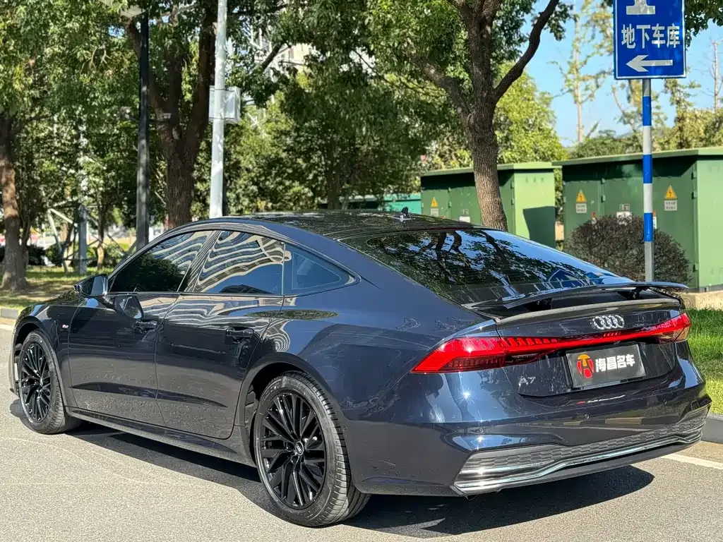Audi A7 2021 из CN, фото 4