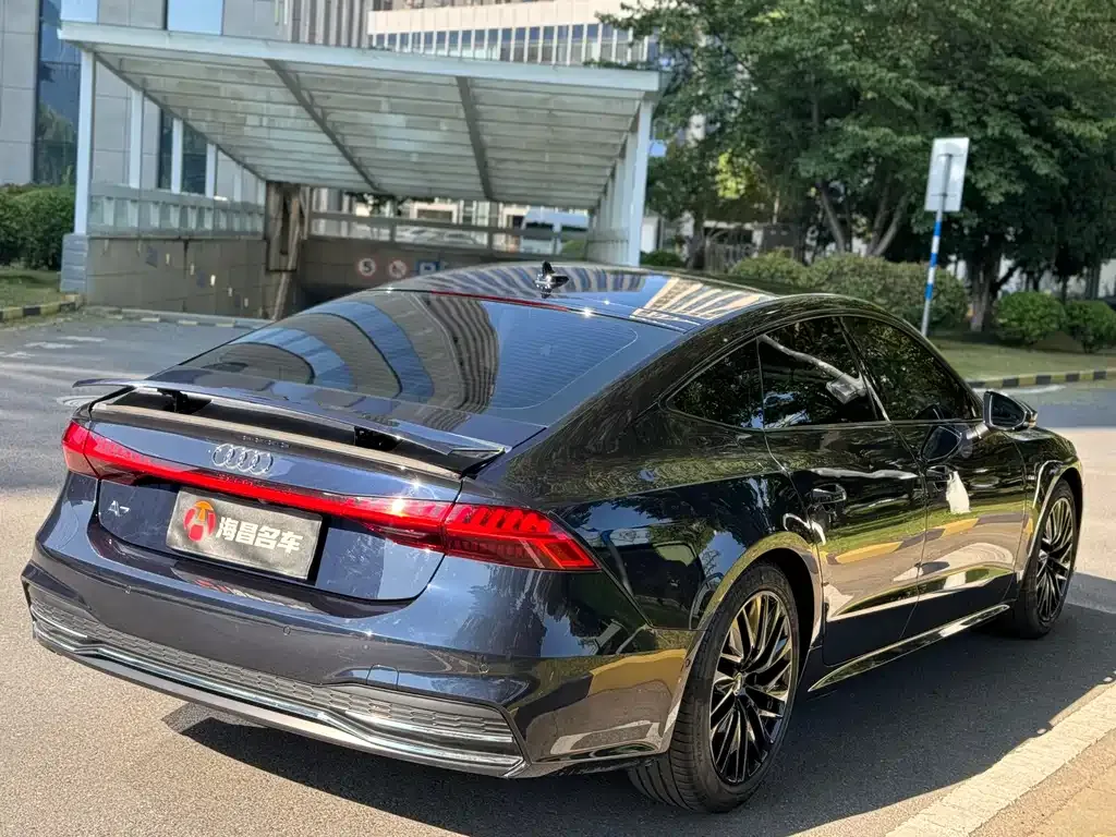 Audi A7 2021 из CN, фото 6