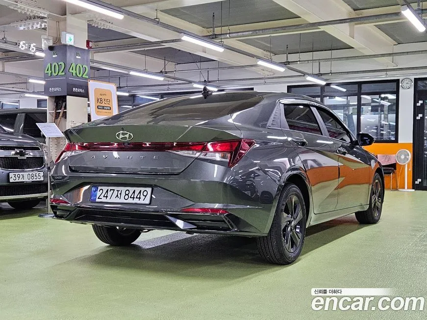Hyundai AVANTE 2023 из KR, фото 4