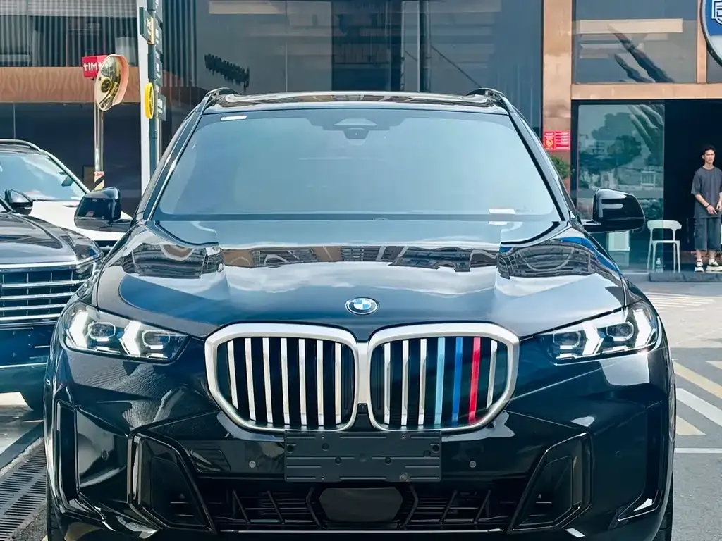 BMW X5 2024 из CN, фото 2