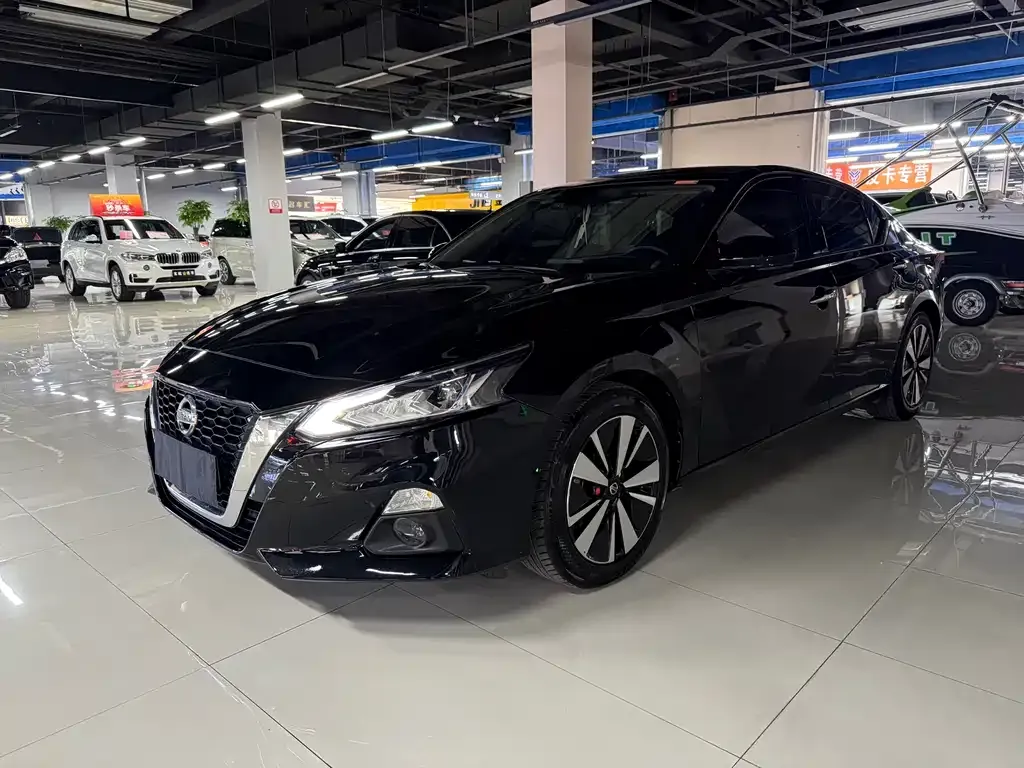 Nissan Teana 2022 из CN, фото 1