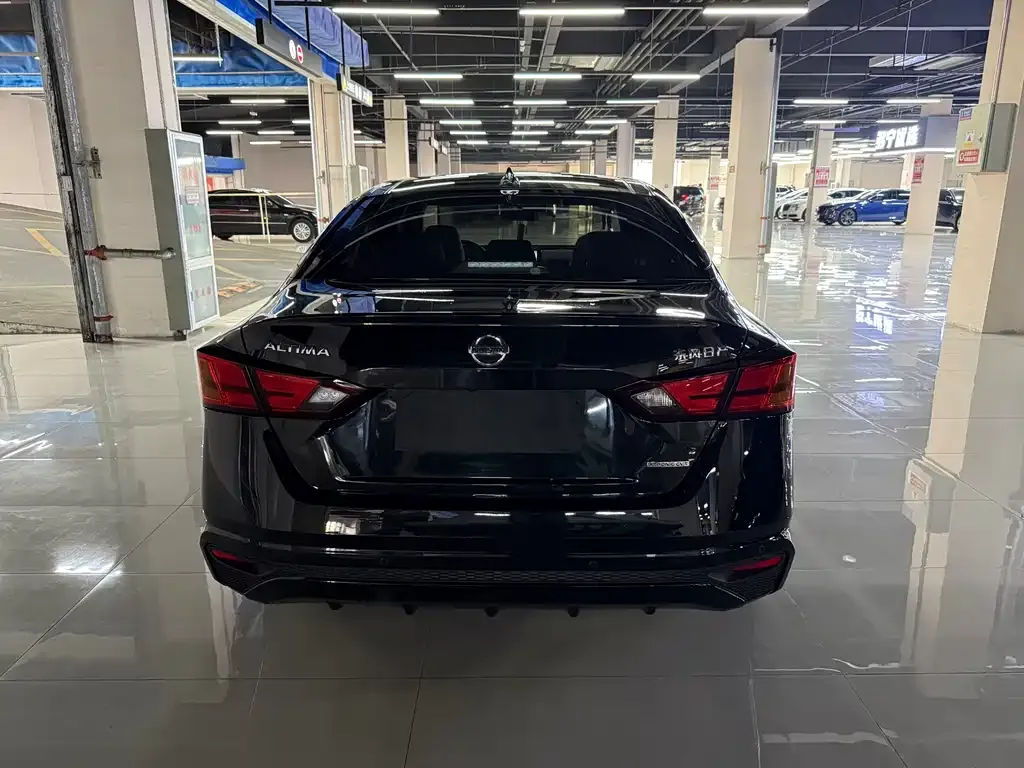 Nissan Teana 2022 из CN, фото 6
