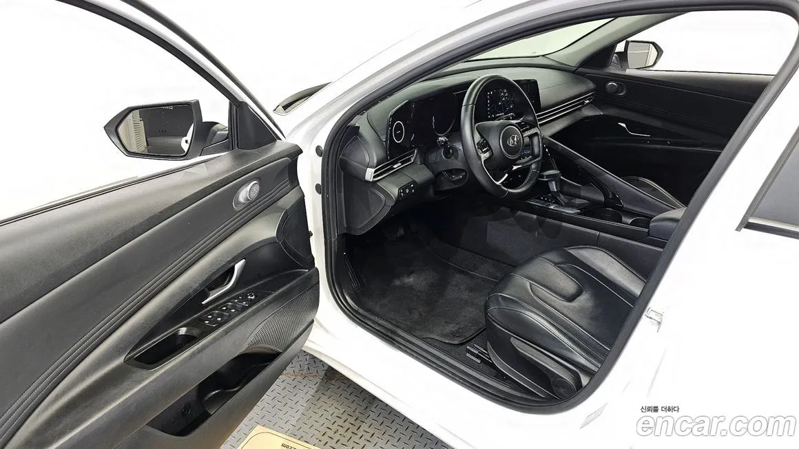 Hyundai AVANTE 2021 из KR, фото 10