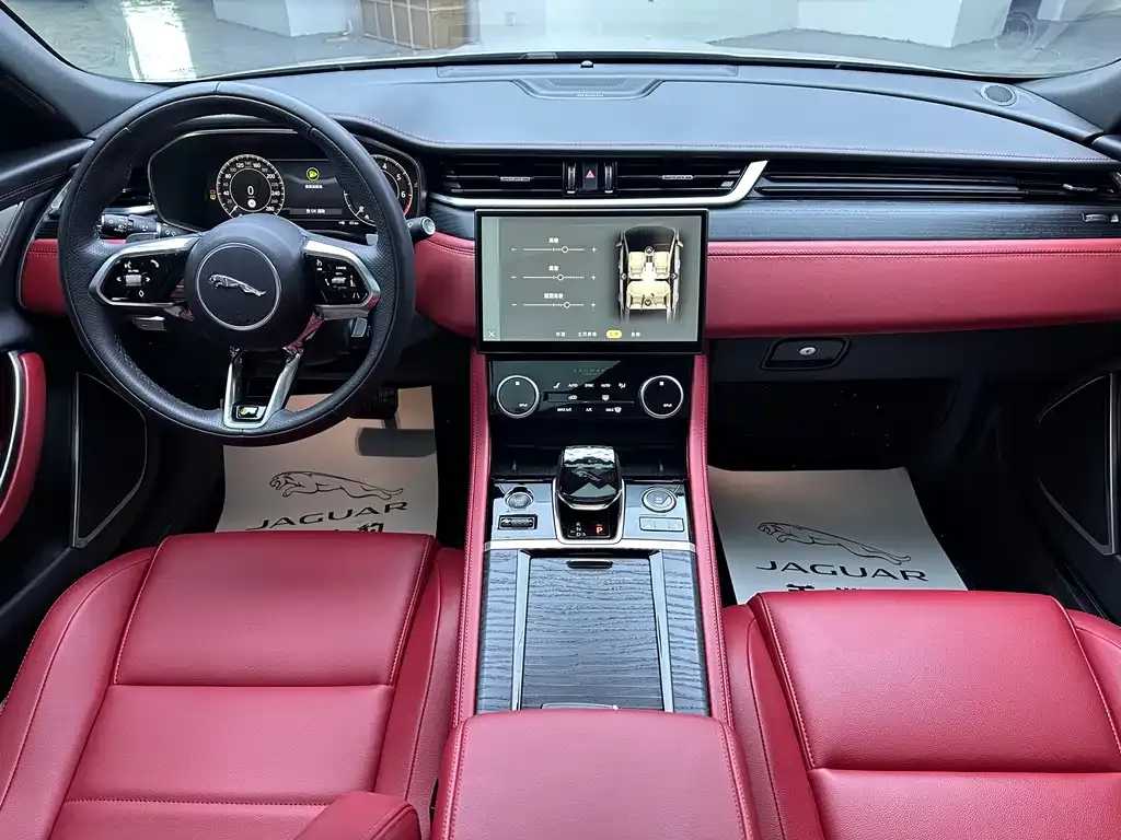 Jaguar XFL 2024 из CN, фото 10