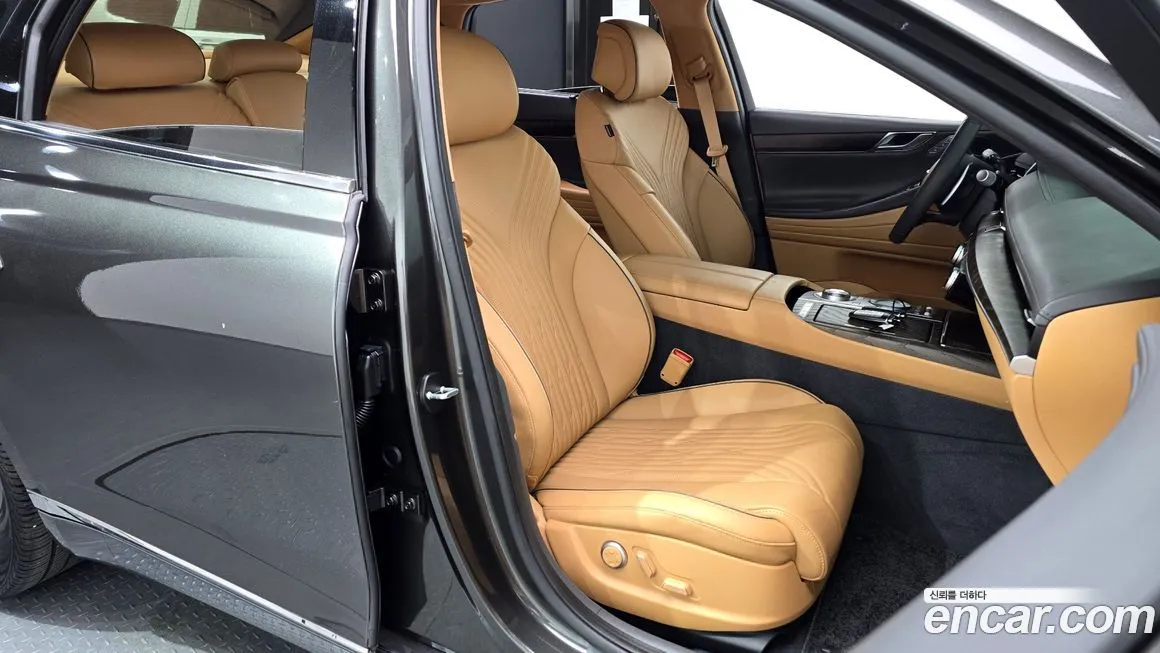 Genesis G80 — фото 10