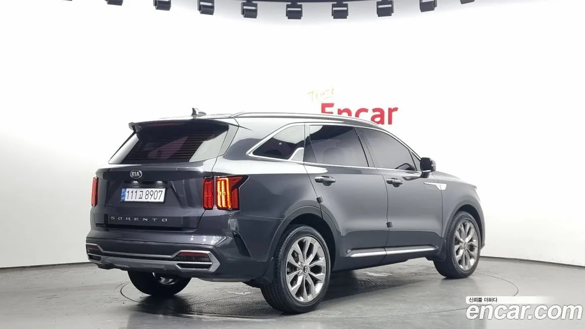 Kia Sorento — фото 2