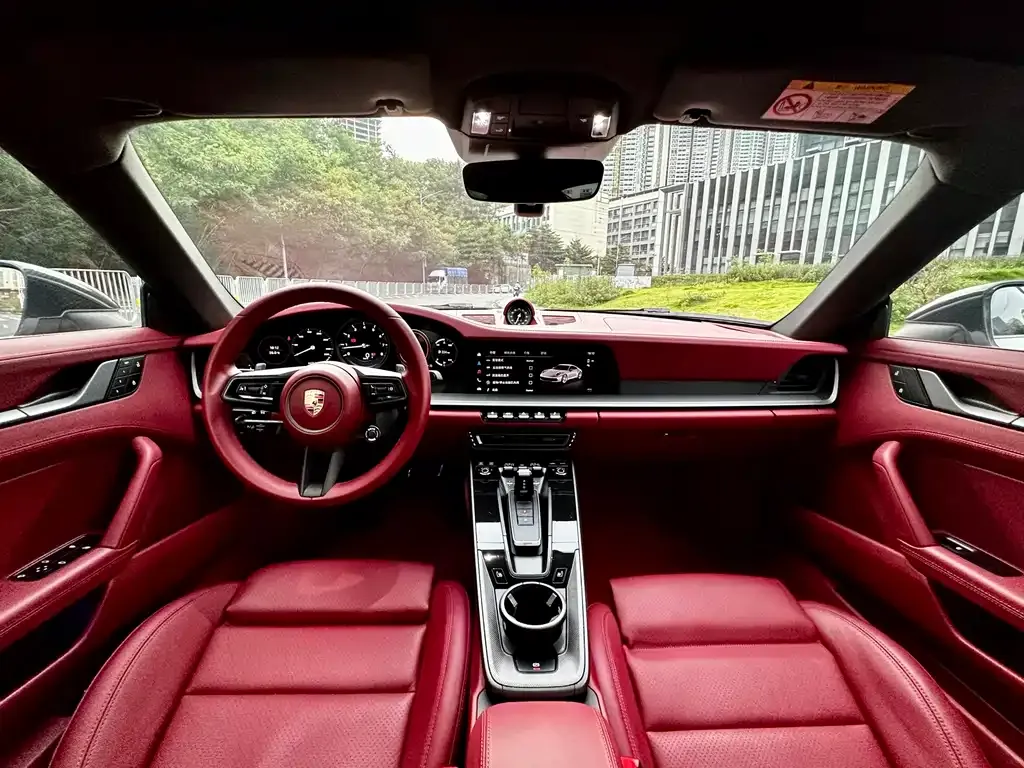 Porsche 911 2023 из CN, фото 10