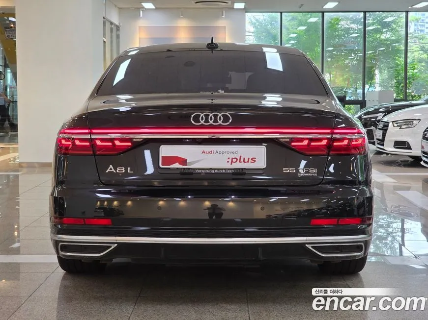 Audi A8 — фото 4