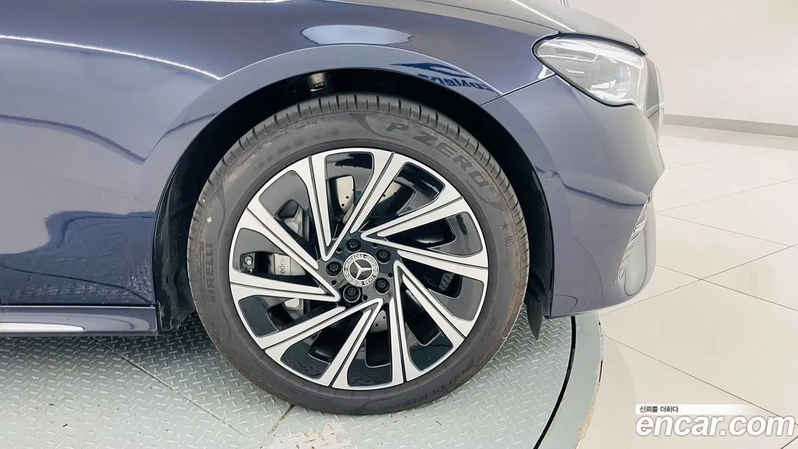 Mercedes-Benz E-Class 2025 из KR, фото 9