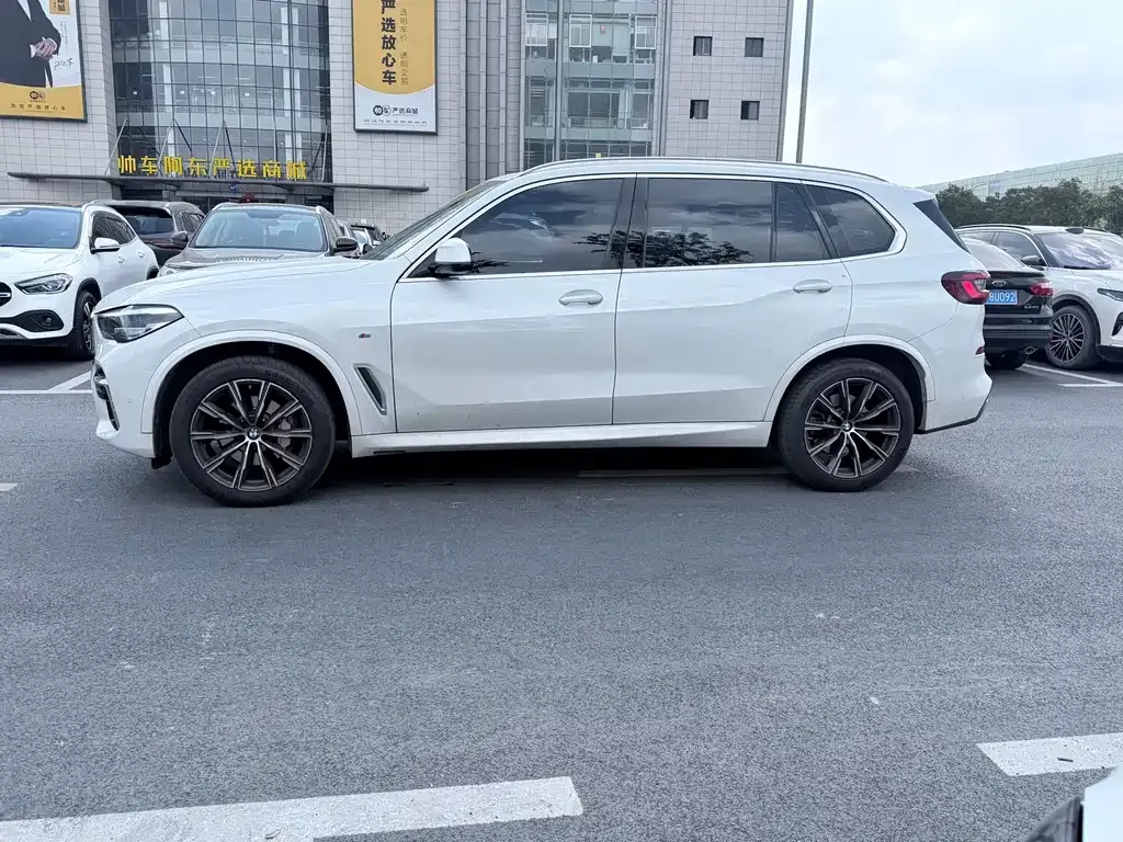 BMW X5 2022 из CN, фото 4