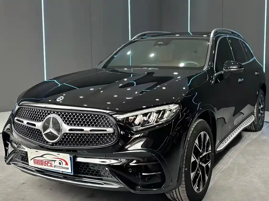 Mercedes-Benz GLC 2024 из CN, фото 1