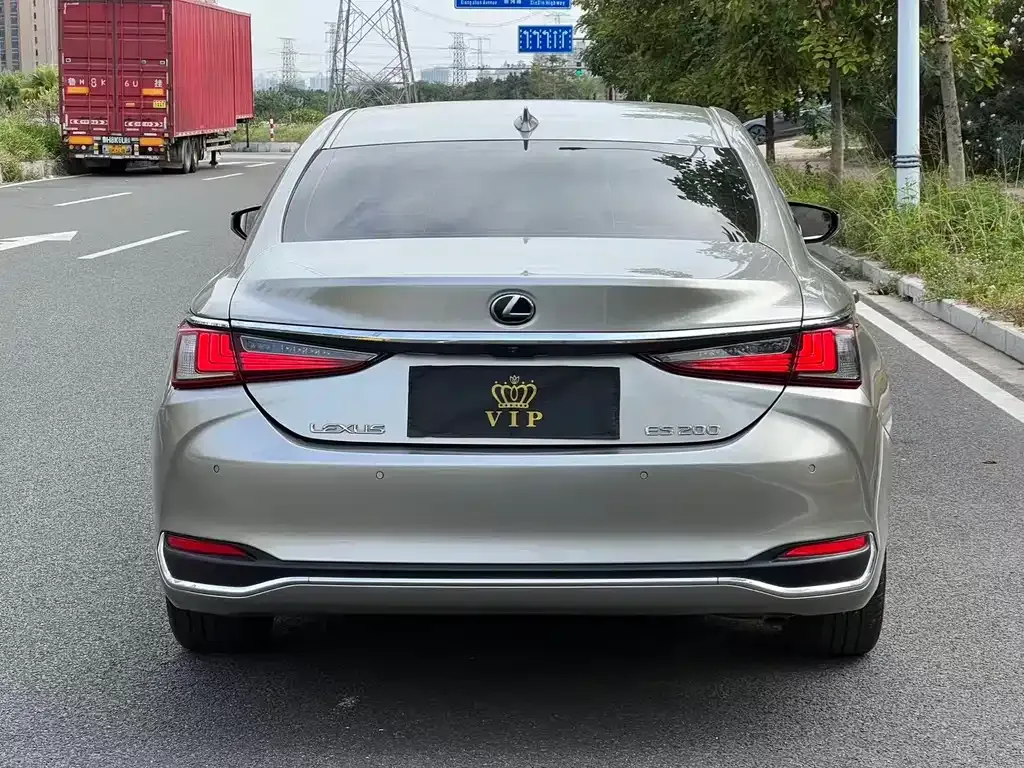 Lexus ES 2021 из CN, фото 5