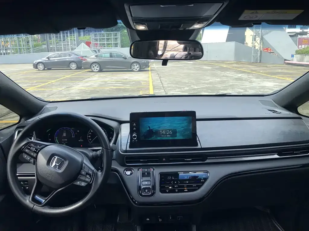 Honda Elysion 2024 из CN, фото 9