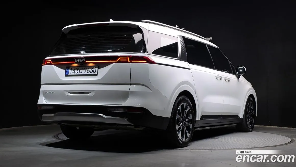 Kia Carnival — фото 2