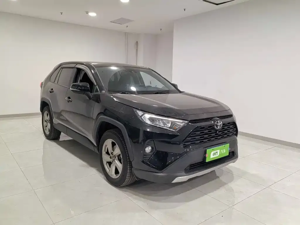 Toyota RAV4 2021 из CN, фото 2