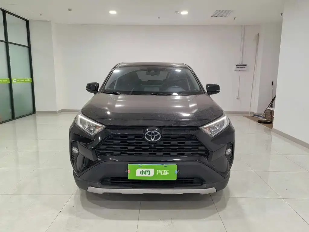 Toyota RAV4 2021 из CN, фото 3