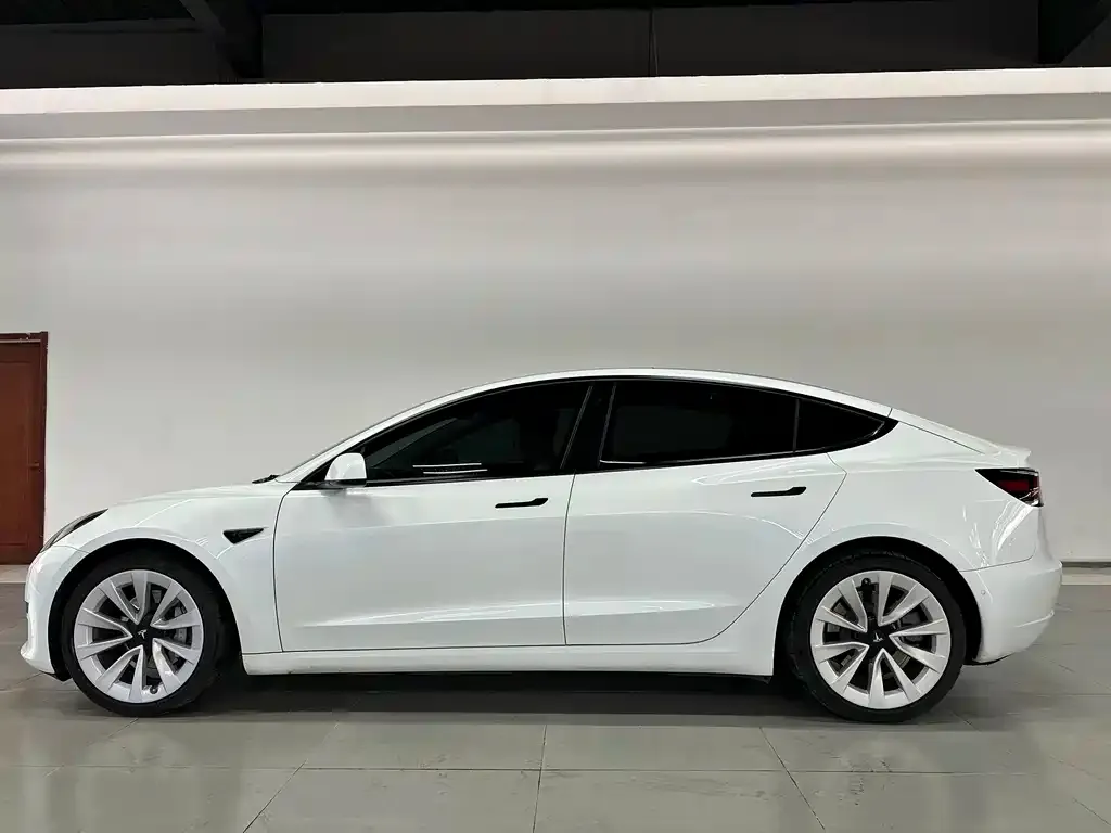 Tesla Model 3 2023 из CN, фото 7