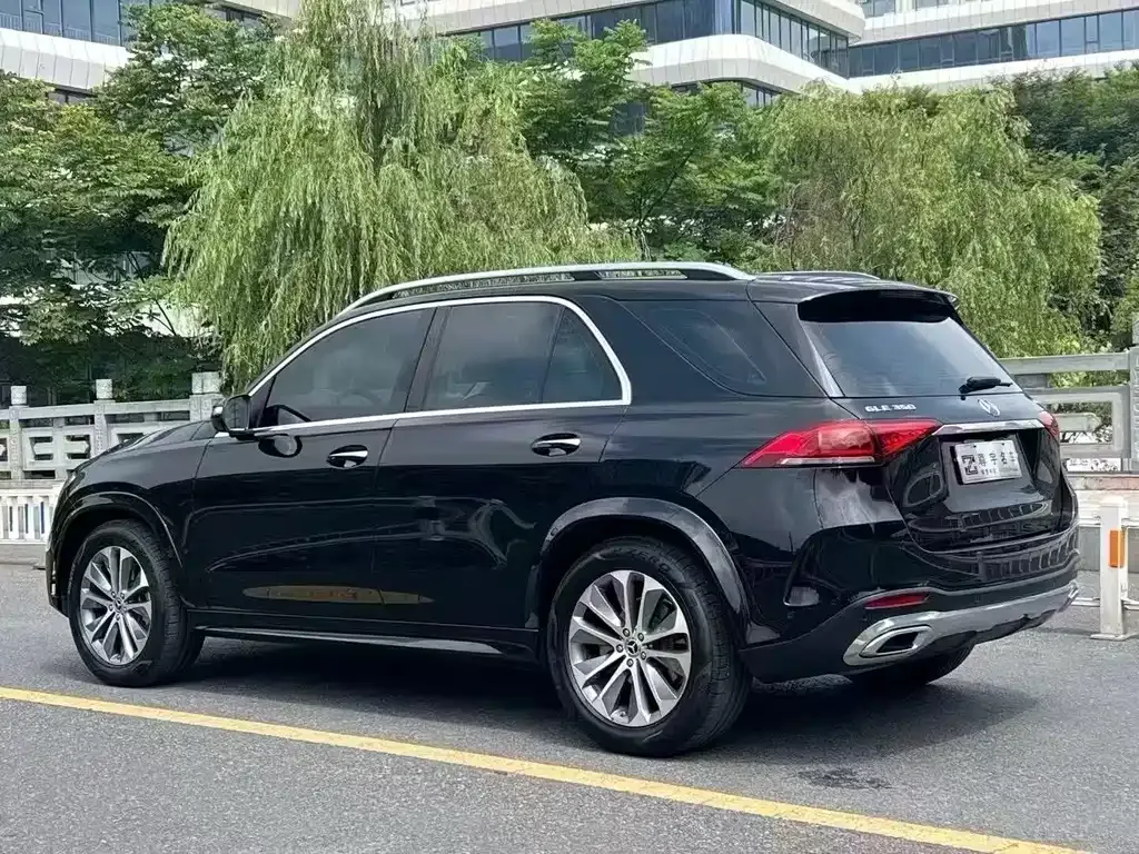 Mercedes-Benz GLE — фото 8