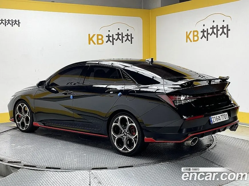Hyundai AVANTE — фото 2