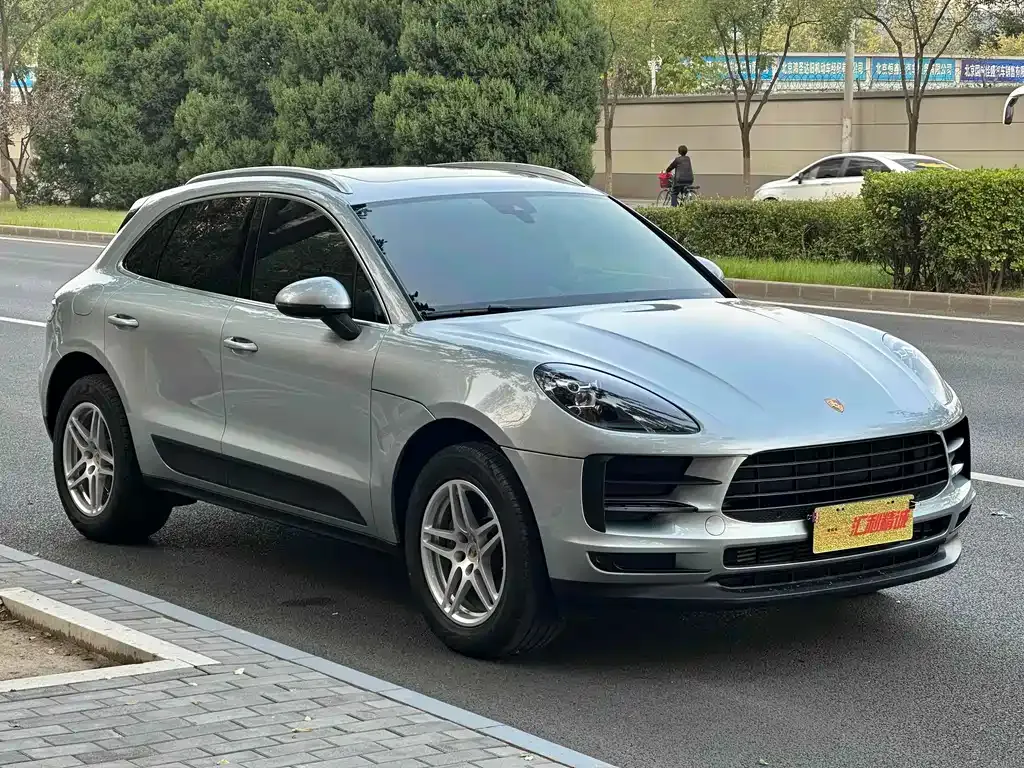 Porsche Macan — фото 3