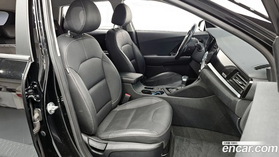 Kia Niro 2022 из KR, фото 10
