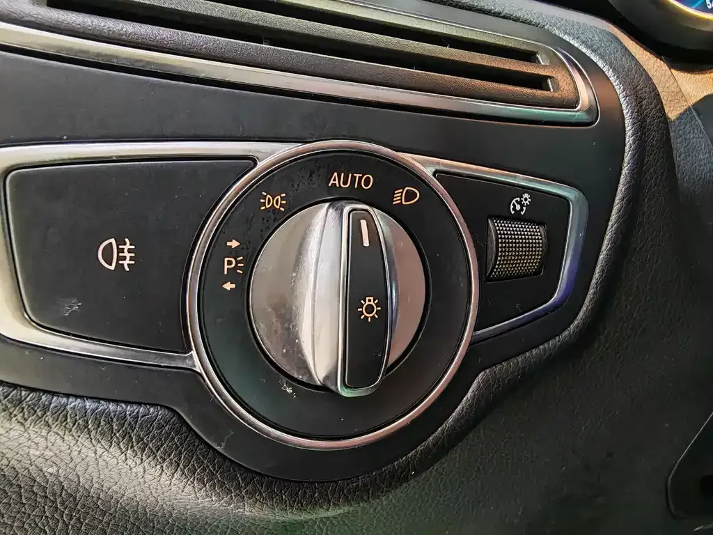Mercedes-Benz GLC 2021 из CN, фото 4