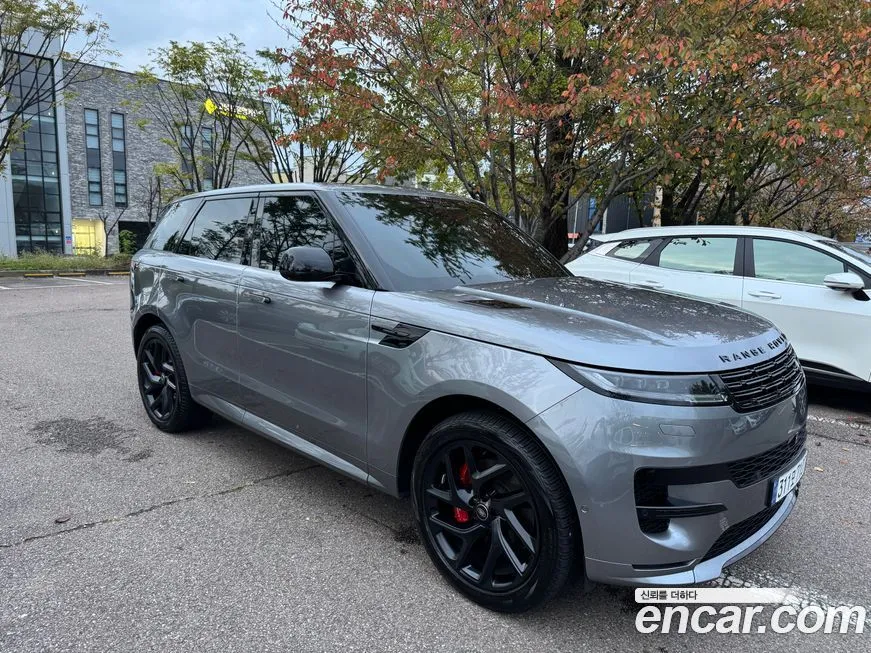 Land Rover Range Rover Sport — фото 1