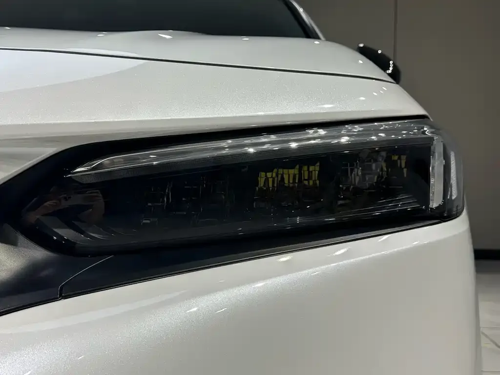 Honda Civic 2023 из CN, фото 3